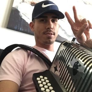 Meet your Posher, Joel